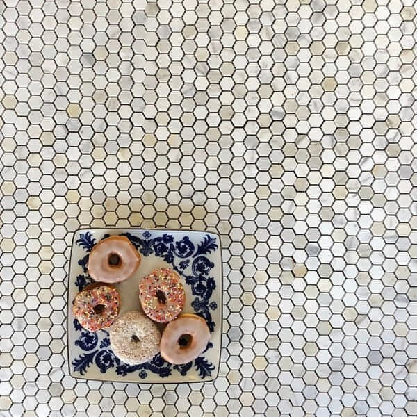 1" Calacatta Hexagonal Mosaic Italian Marble Tile
