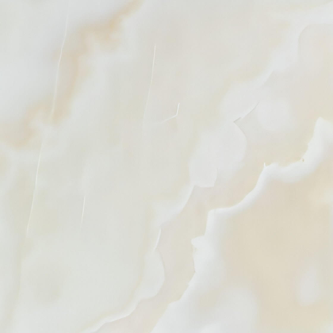 12X12 Vanilla Onyx Cross-Cut Polished Tile