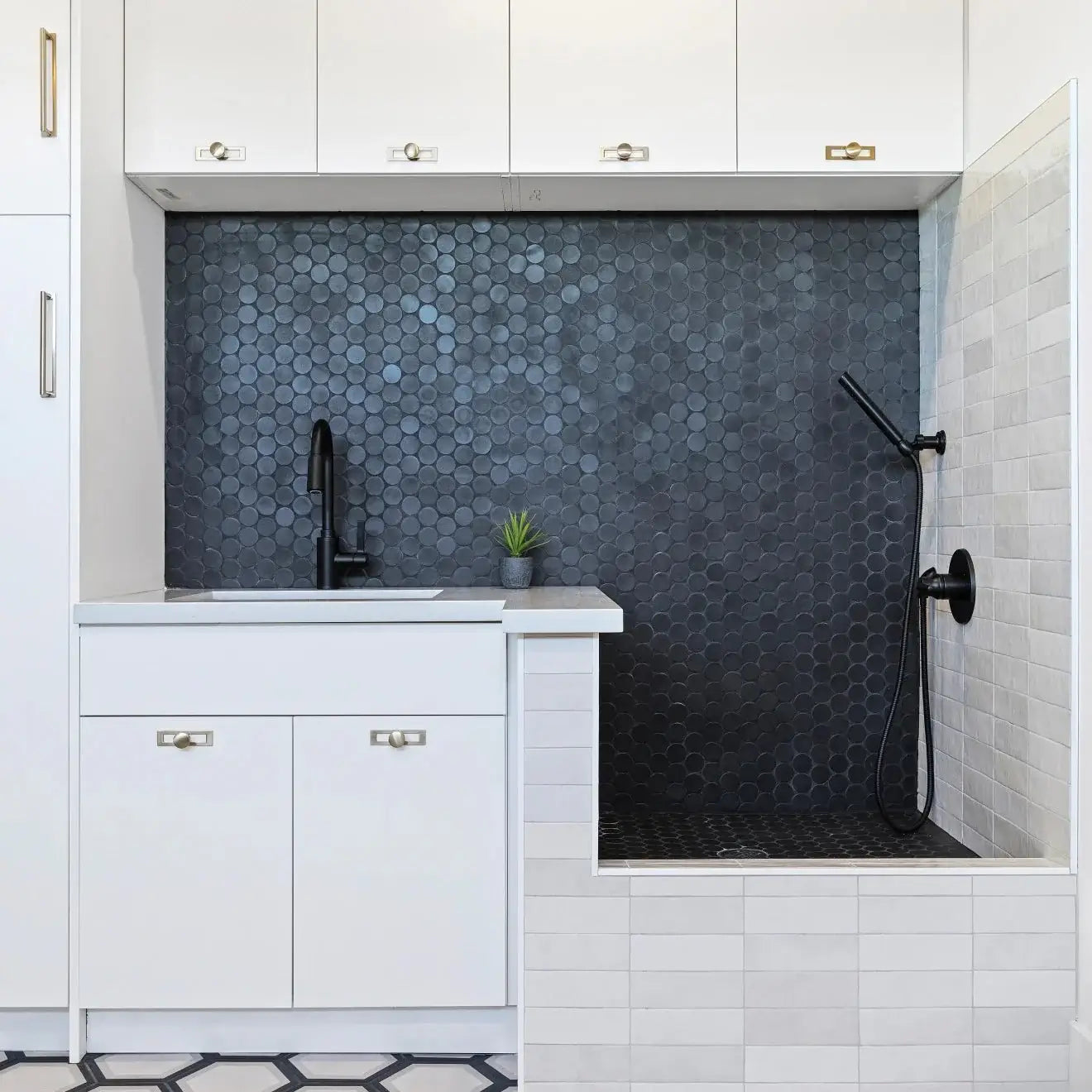 2" Round Porcelain Mosaic Tile in Kuroi Black 10x10