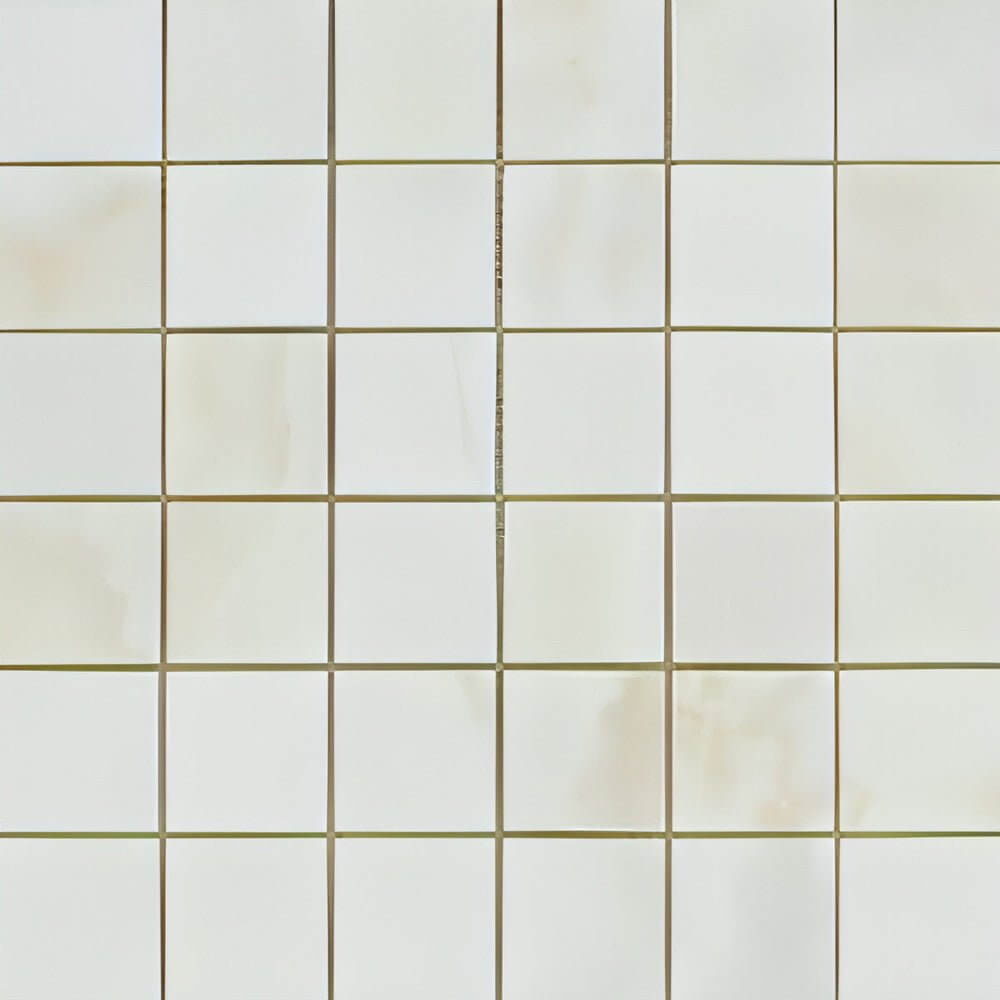 2X2 Vanilla Onyx Cross-Cut Mosaic Tile
