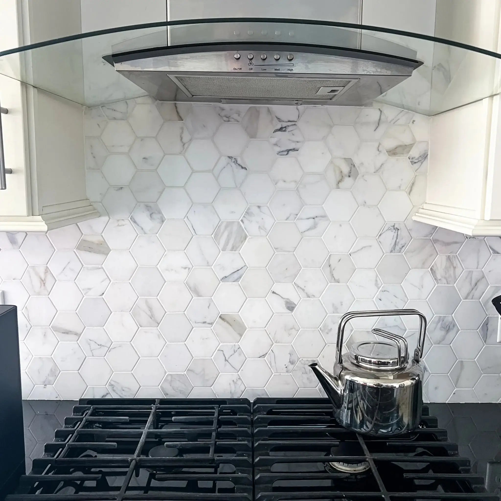 3" Tuscan Calacatta Oro Marble Hexagon Mosaic Tile