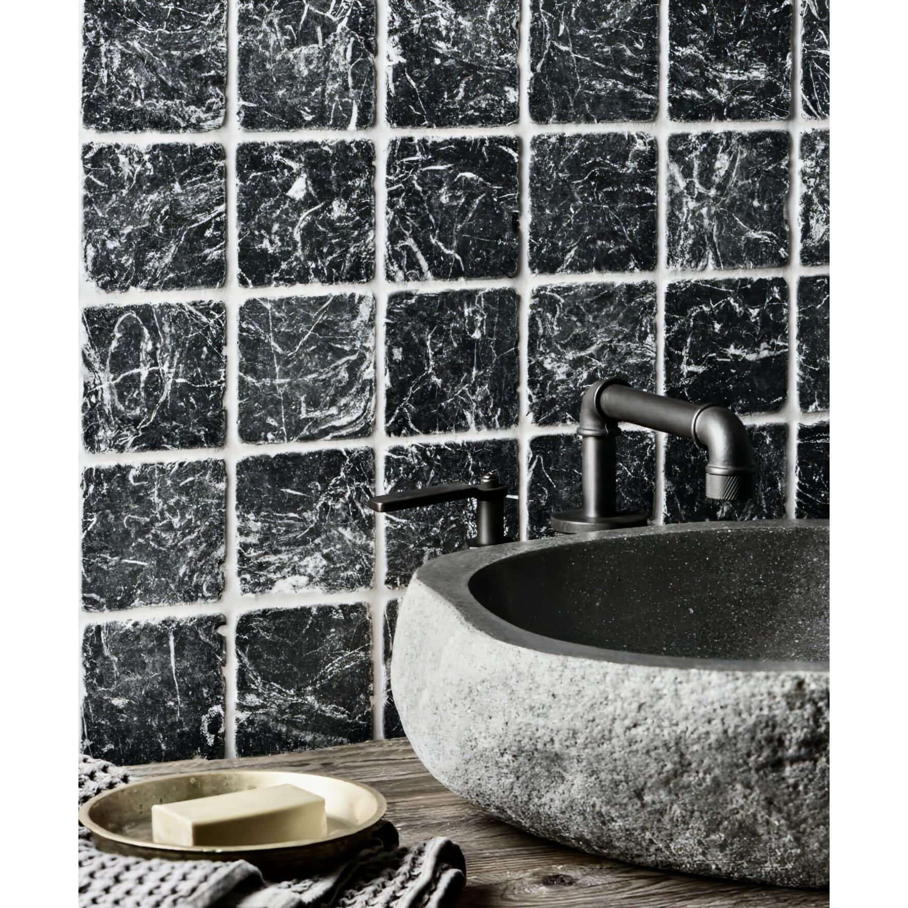 6X6 Nero Marquina Tumbled