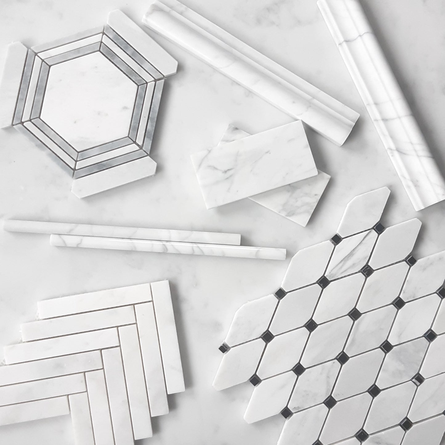 Carrara White Italian Marble Long Octagon Rhomboid Mosaic Tile with Nero Marquina Black Polished