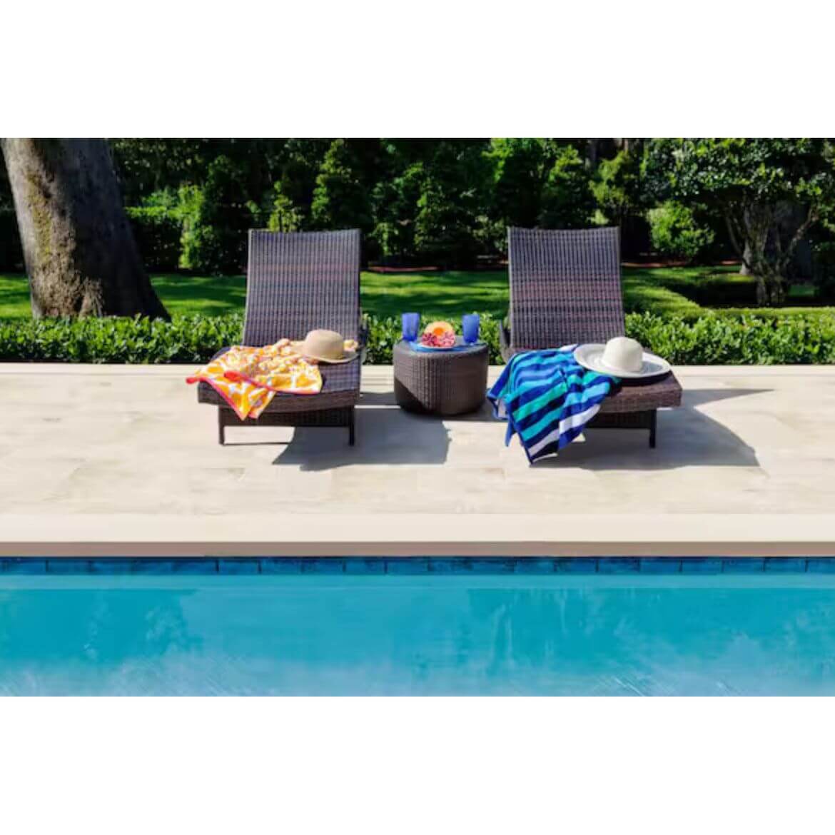 Aegean Pearl Sandblasted 3 CM Paver 10 Kits in French Pattern