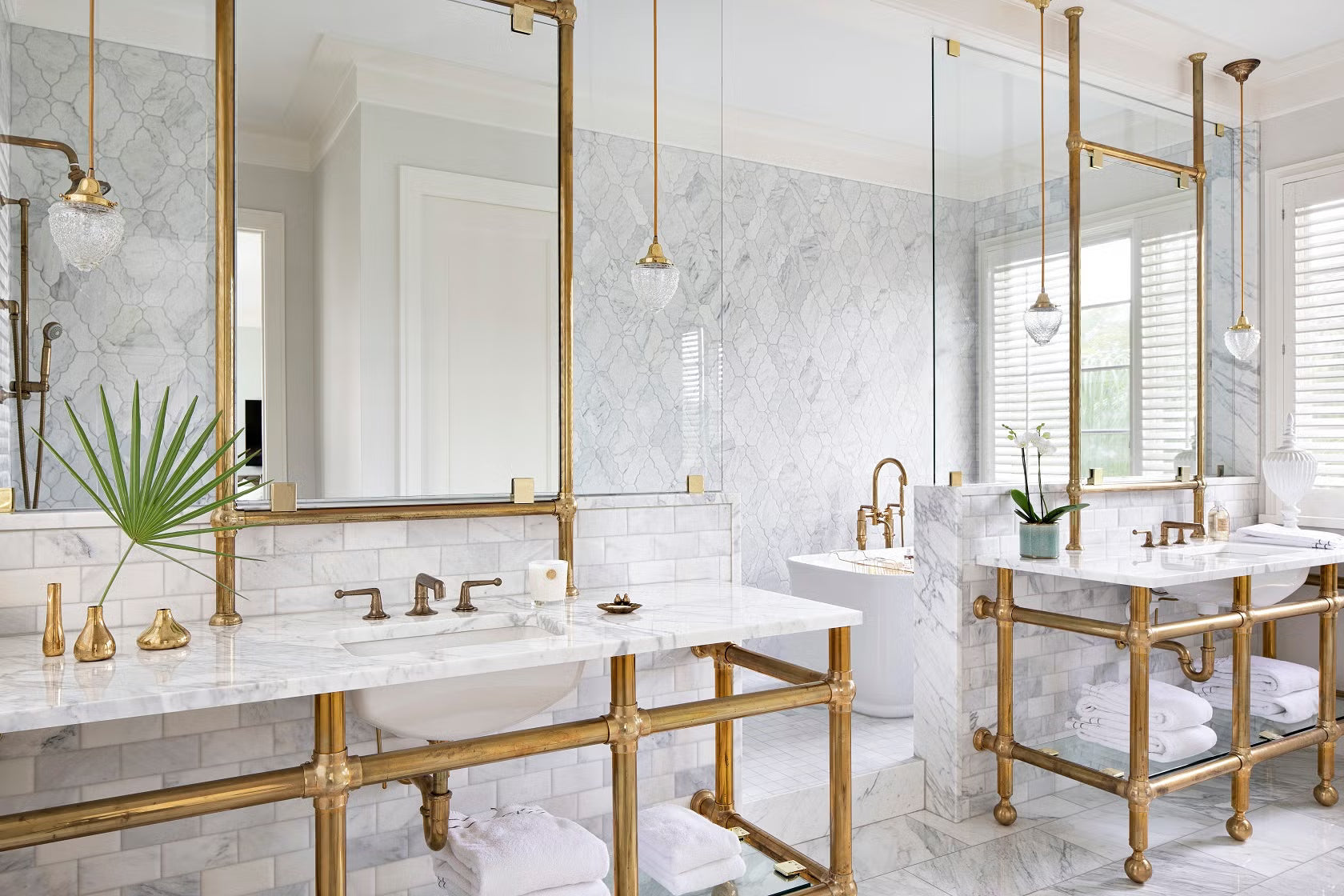 Premium porcelain and natural stone tiles for floors and walls in the USA