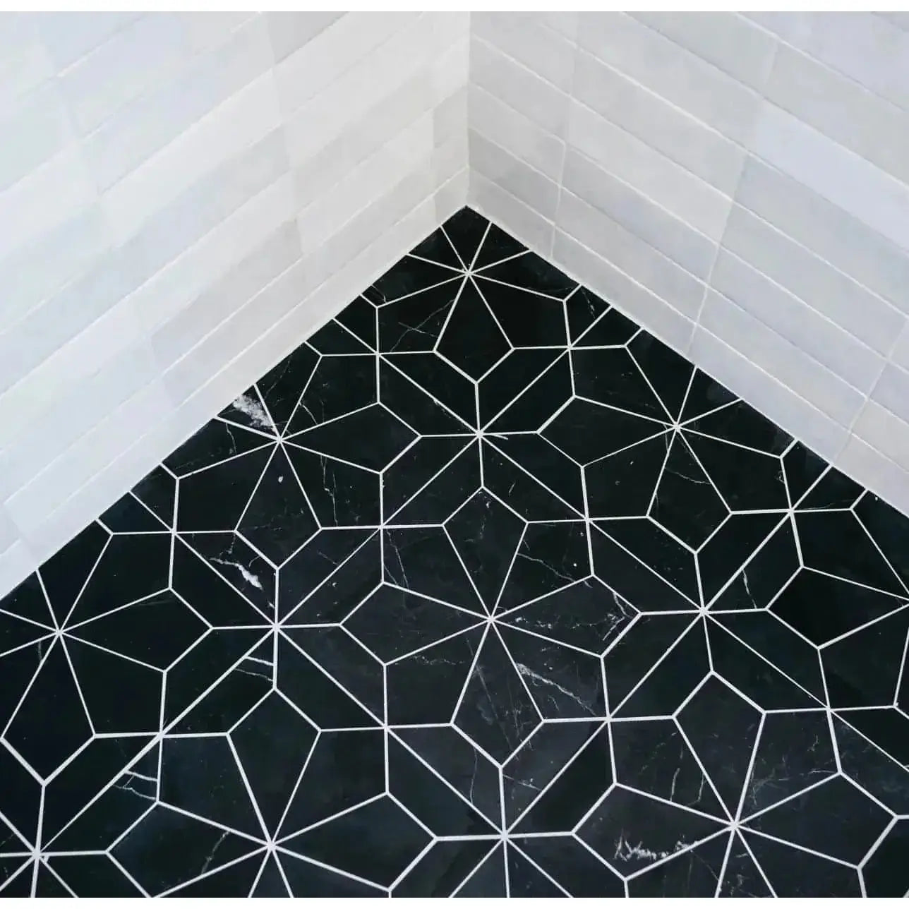 Blomma Honed Marble Mosaic Tile in Nero