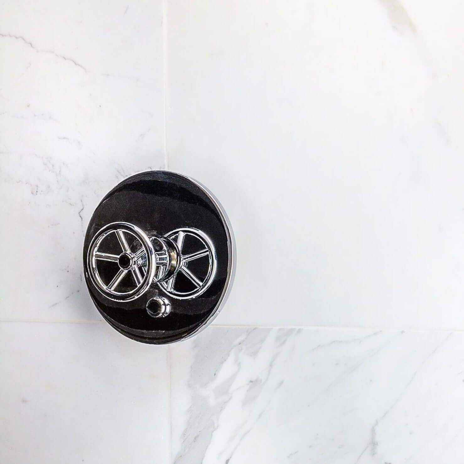 Calacatta Gold (ORO) 18x18 x 3/8 Italian Marble from Italy