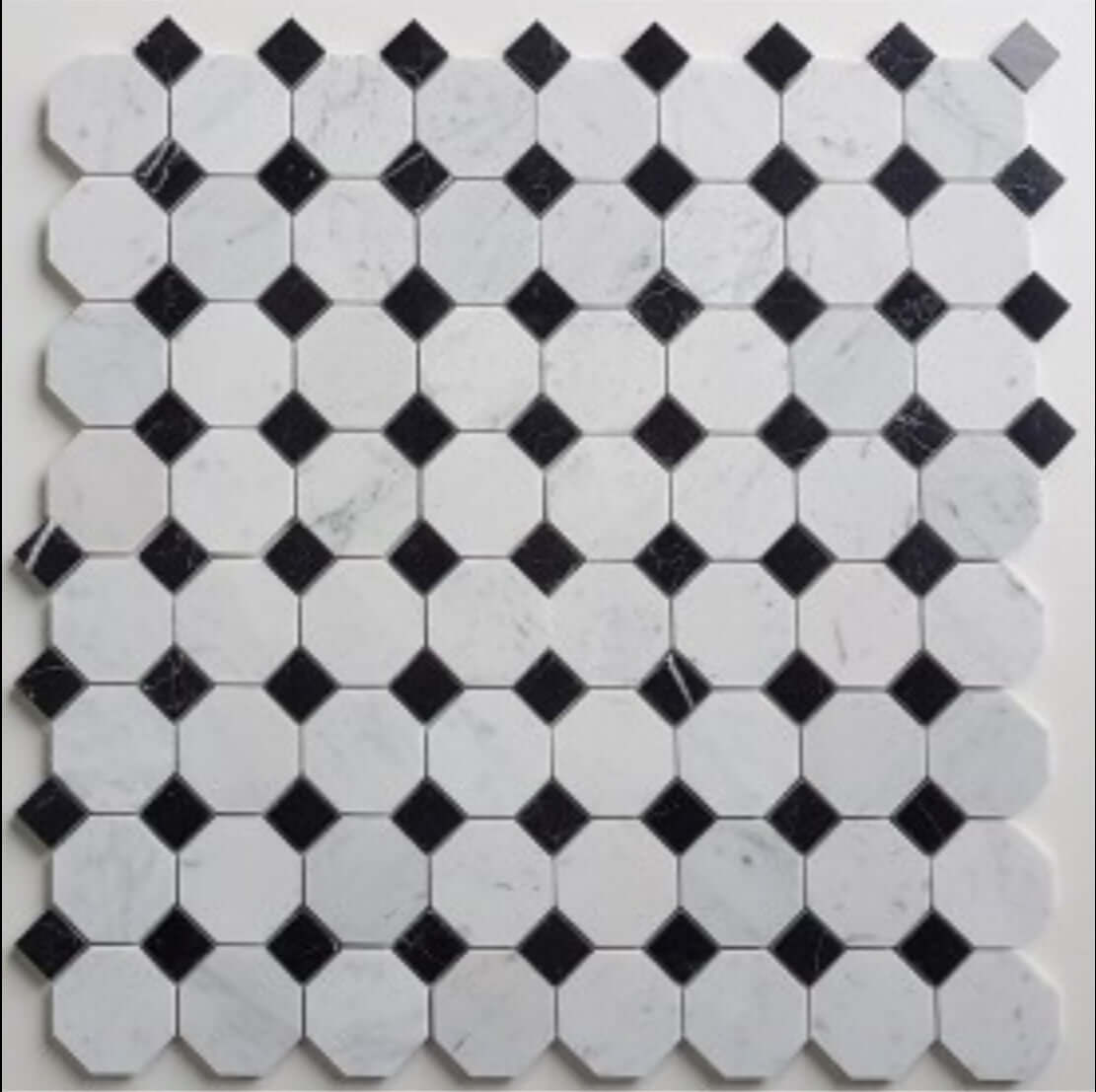 Carrara White Marble Octagon / Nero Marquina Dots