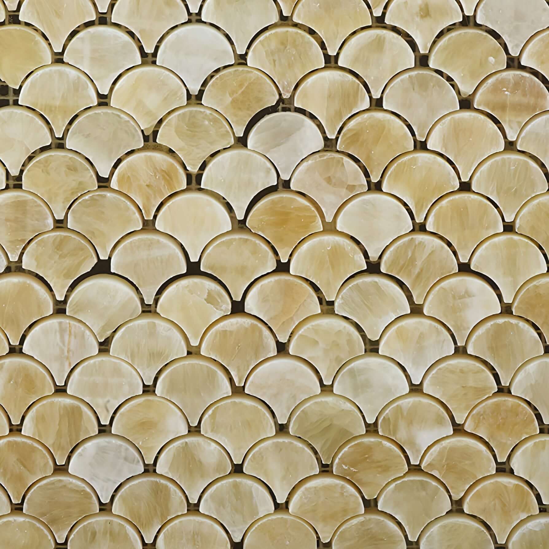 Honey Onyx (Raindrop)Mosaic 3/8 Polished, Fan Shape