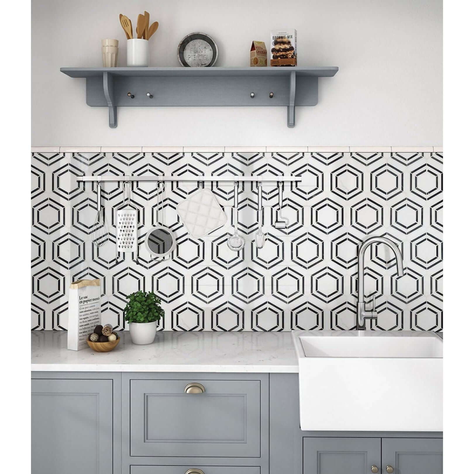 MSI Georama Nero Polished Marble Mosaic