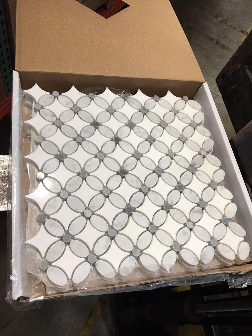 White Marble Flower Mosaic Tile