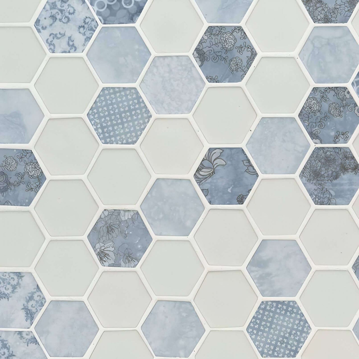 Vista Azul Hexagon 6mm 12.76” 11.02”